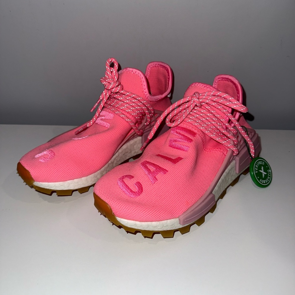 Adidas Pharrell Williams Human Race NMD Pink Sneakers Size 5 - Picture 2 of 5
